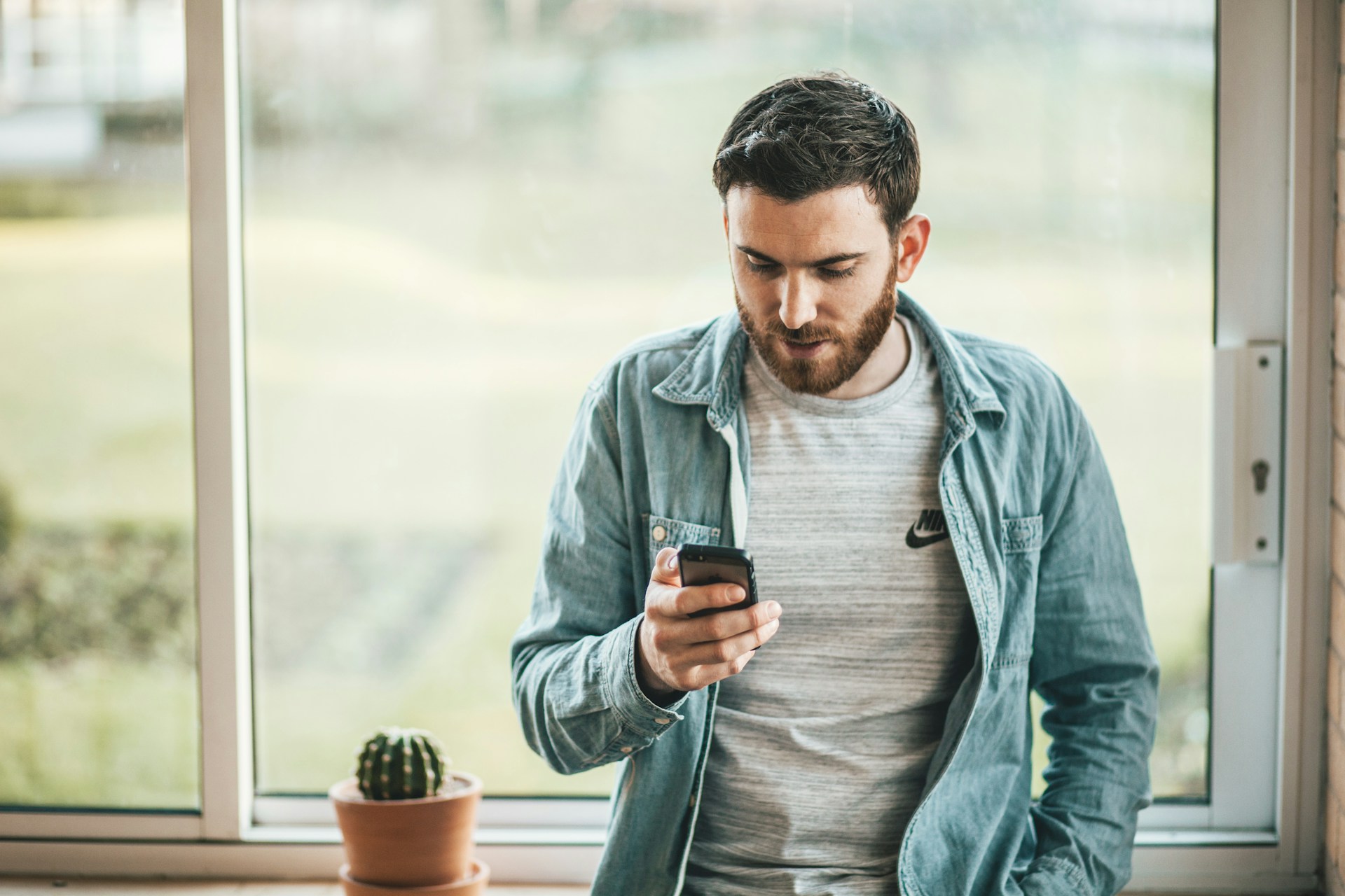 ¿Cuánto tarda en prescribir una deuda de teléfono en España?