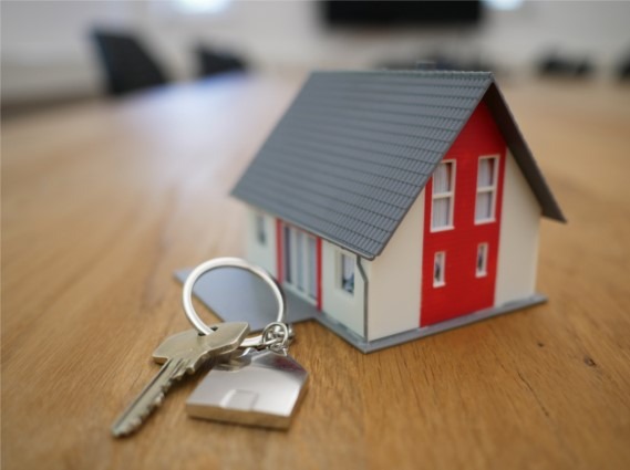 Si el banco me amenaza con perder la casa, ¿tengo que seguir pagando?